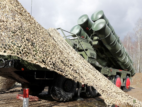 Турското министерство на отбраната съобщи, че първата доставка на руски