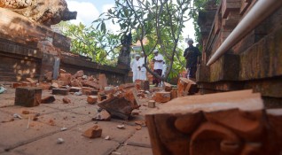 Земетресението което разтърси индонезийския остров Бали остров Ломбок и провинция