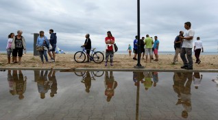 След като поройни дъждове и силни ветрове засегнаха Северна Гърция