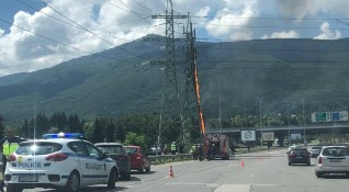 Пожарът на електропровод на столичния булевард България е тръгнал от