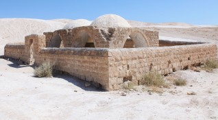 Руините на старинна джамия от VII VIII век бяха