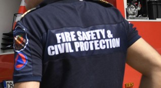 Пожарникари от Пловдив са извадили 6 празни варела ползвани за