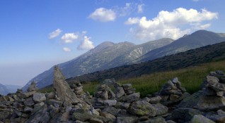 Масово изкачване на връх Мусала организира влогърът Слави Панайотов Стартът