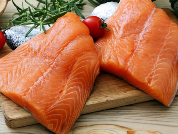 Сьомгата е една от най-полезните риби. Месото ѝ съдържа голямо