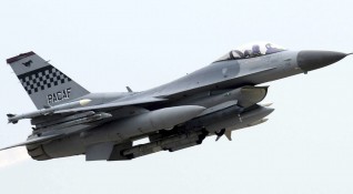 Новите изтребилите F 16 ще бъдат най модерните в целия регион Това