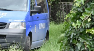 Незаконно загробване на животински останки край твърдишкото село Боров дол