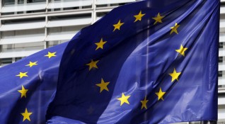 Европейската комисия още не е готова да предложи свалянето на