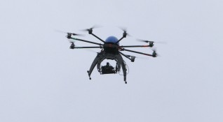 Испания започва от днес да използва дронове за да наказва