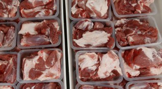 Докато свинското месо у нас поскъпва на световния пазар
