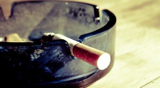 Новите разпоредби на гръцкото министерство на здравеопазването за тютюнопушене може