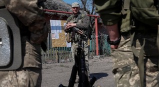 При обстрел в Източен Донбас са загинали четирима украински войници