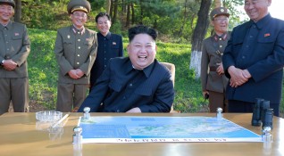 Изстрелването на тактически управляеми ракети от Северна Корея вчера е
