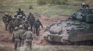 Военен неутралитет на Сърбия не съществува смятат събеседници на сръбския