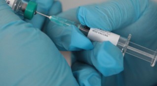 Ограничаваме приемите на основна имунизация на пневмококова ваксина от три