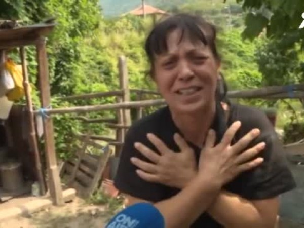 Майката и бабата на убитото 7-годишно момиченце в сливенското село