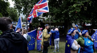 Европейската комисия заяви че Европейският съюз е готов за Brexit