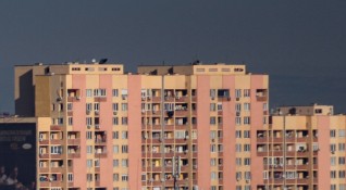 Цял блок във Варна живее в омагьосания кръг на проблем