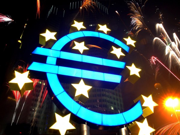 България може да приеме еврото най-рано през януари 2023 година,