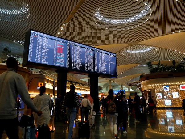 Новото летище в Истанбул, което е сред най-престижните проекти на