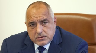 Премиерът Бойко Борисов отново подкара джипа за поредната лична инспекция