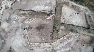Археолози откриха владетелска кула от XIII век в  средновековната крепост