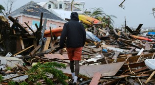 Жертвите на урагана Дориан на Бахамските острови станаха вече 43