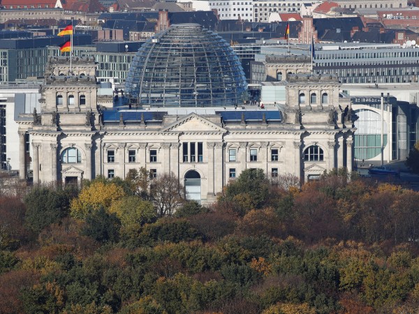 Петнайсетина души, родени в сградата на германския парламент - Райхстага