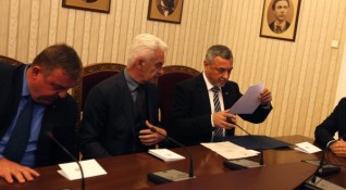 Парламентарната група Обединени патриоти НФСБ АТАКА и ВМРО да