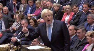 Британските депутати нанесоха днес ново тежко поражение на премиера Борис