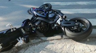 Мотоциклетист е пострадал при катастрофа през изминалото денонощие във Варна