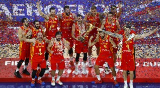 Испания за втори път в историята си е световен шампион