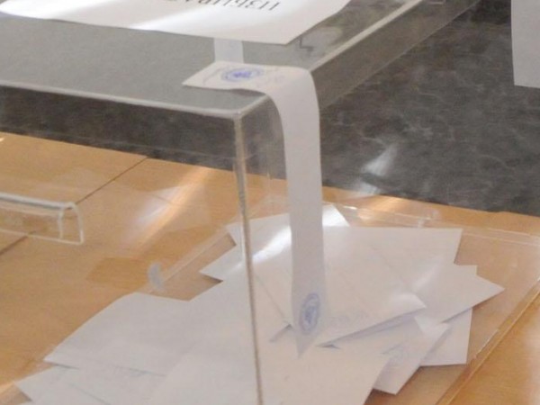Избирателите вече могат да проверят номера и адреса на избирателната