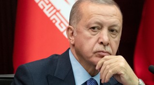 Турция ще бъде принудена да позволи на сирийските бежанци на
