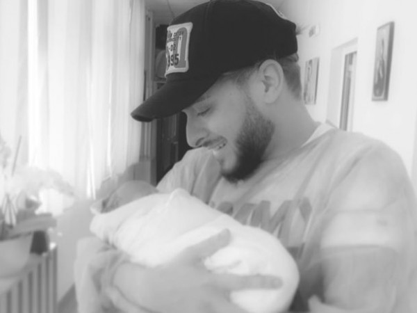 Рапърът Криско стана баща."Бати стана тати", обяви той в профила