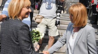 Гражданският кандидат за кмет на София Мая Манолова и настоящият