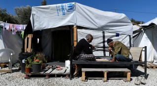 Гърция търси европейска помощ за справяне с ескалиращата бежанска вълна