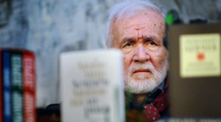 Писателят Любомир Левчев почина на 84 годишна възраст съобщава агенция Фокус