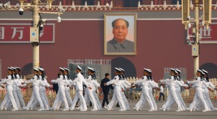 Китай утре чества годишнина от обявяването на Китайската народна република