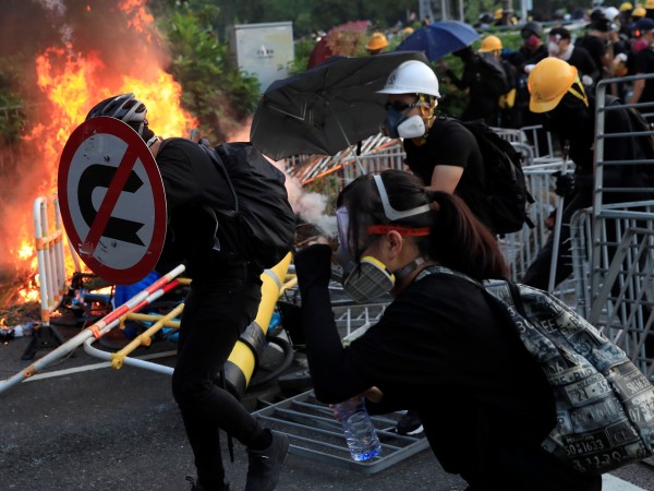 Хонконгската полиция съобщи, че участник в продемократичните протести е бил
