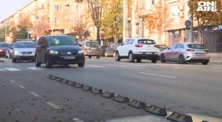 Четирима души пострадаха при тежка катастрофа на бул Ботевградско шосе