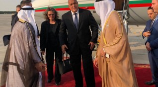 Министър председателят Бойко Борисов пристигна в Обединените арабски емирства където ще