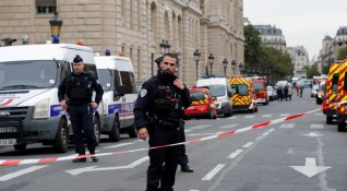 Мъжът който уби с нож четирима служители на парижката префектура