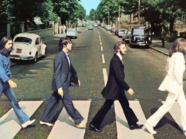 След 49 години и 252 дни Abbey Road отново завладя
