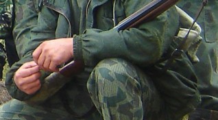 Полицаи заловиха бракониери които са отстреляли елен край град Ветово