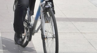 56 годишен велосипедист е блъснат от лек автомобил в Дунавци шофьорът