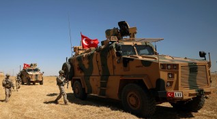 Турската армия ще пресече скоро границата между Турция и Сирия