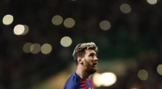 Меси призна че е бил на косъм да напусне Барселона