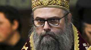 Пловдивският митрополит Николай обясни на българския патриарх Неофит и на