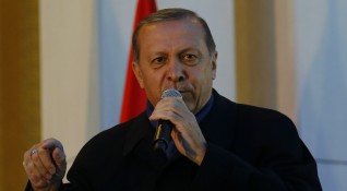 Британският премиер Борис Джонсън предупреди турския президент Реджеп Тайип Ердоган