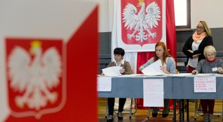 Парламентарните избори в Полша където вчера управляващата партия Право и